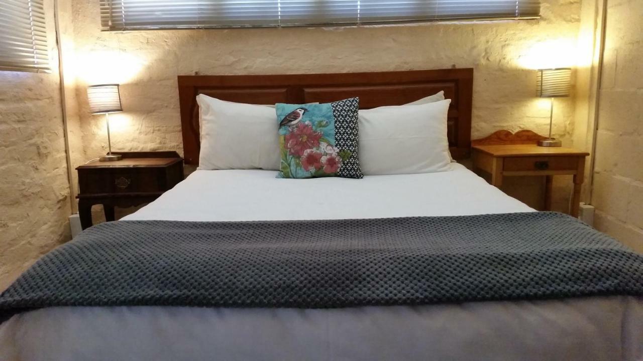 Calvinia Guesthouse Dış mekan fotoğraf